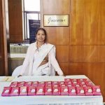 स्वरोजगार के साथ सामाजिक सरोकार, स्वच्छता के प्रति झांसी की सुमन कर रहीं जागरूक स्वरोजगार के साथ सामाजिक सरोकार, स्वच्छता के प्रति झांसी की सुमन कर रहीं जागरूक