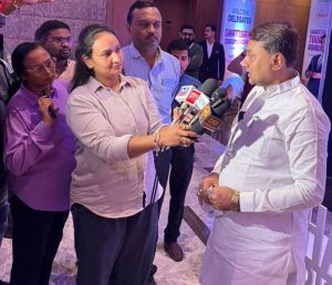 छत्तीसगढ़ टूरिज्म बोर्ड के रोड शो में 30 पर्यटन हितधारकों और गुजरात के 148 टूर एवं ट्रैवल ऑपरेटरों की भागीदारी, दोनों राज्यों के बीच पर्यटन कारोबार को बढ़ावा देने पर बनी सहमति छत्तीसगढ़ टूरिज्म बोर्ड के रोड शो में 30 पर्यटन हितधारकों और गुजरात के 148 टूर एवं ट्रैवल ऑपरेटरों की भागीदारी, दोनों राज्यों के बीच पर्यटन कारोबार को बढ़ावा देने पर बनी सहमति